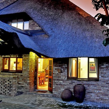 Legend Safaris 257A - In Kruger Park Lodge 헤이지뷰 외부 사진